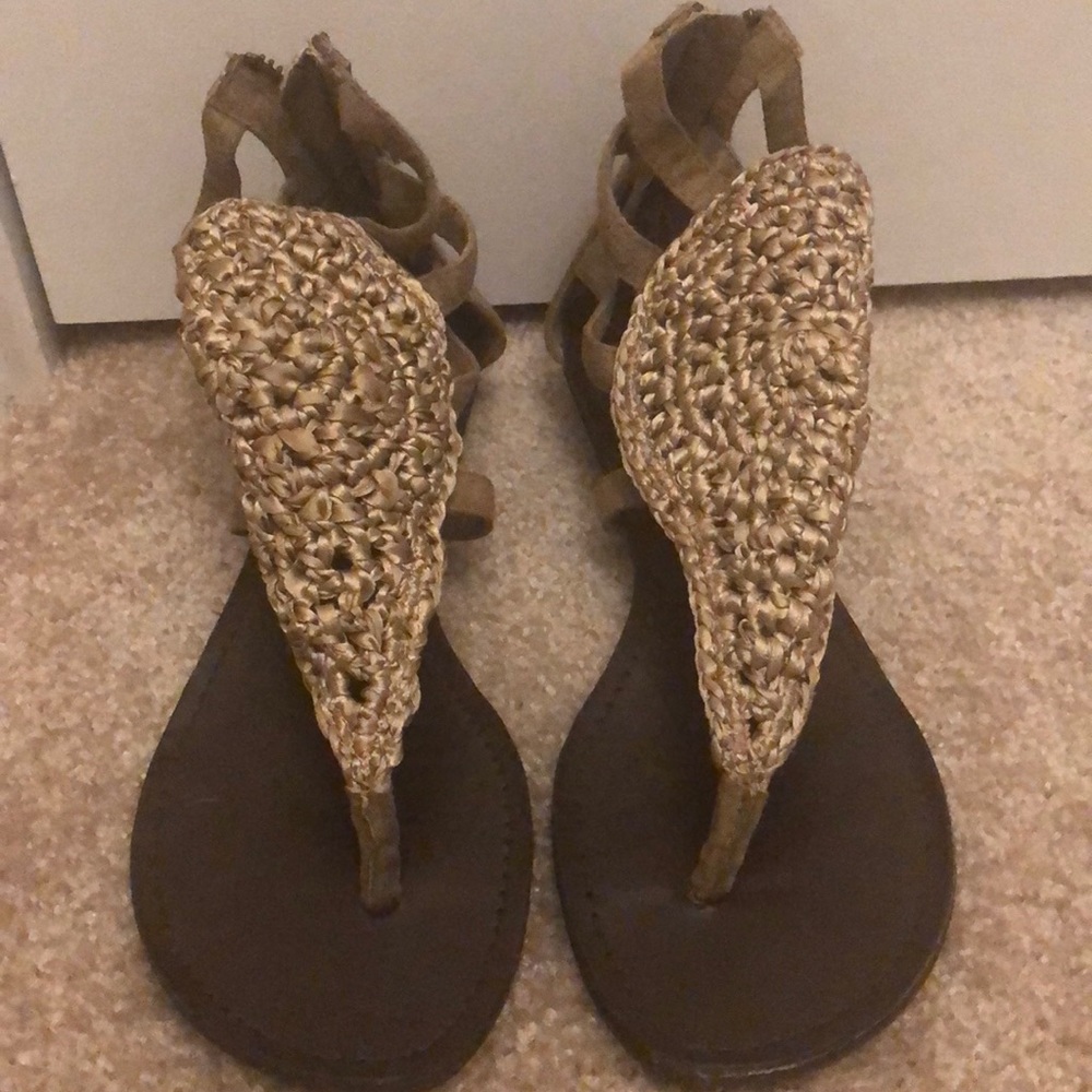 Tan sandals 7.5